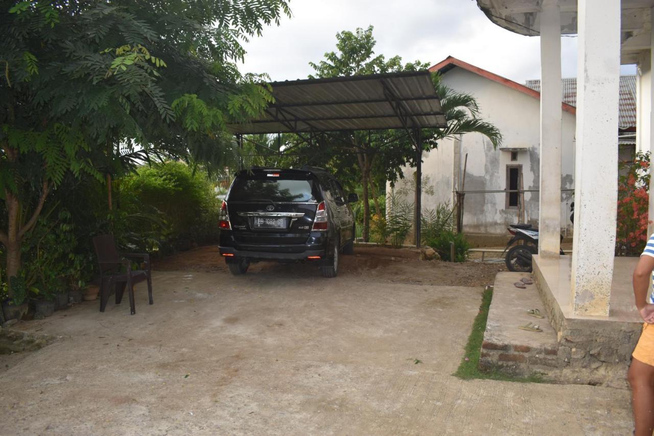 Four-g & Komodo Tour Homestay Labuan Bajo